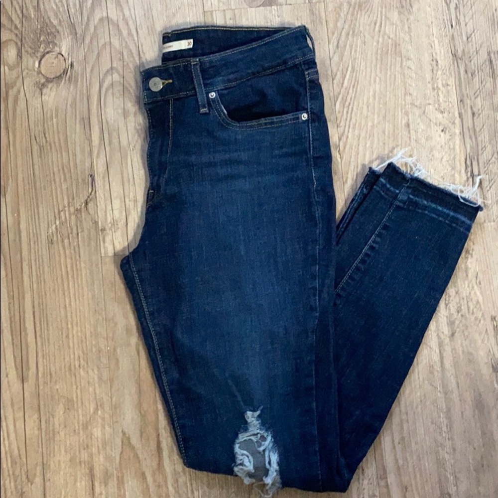 Levi jeans